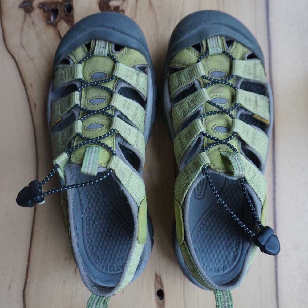 Keen Newport Waterproof Green Sandals 9.5